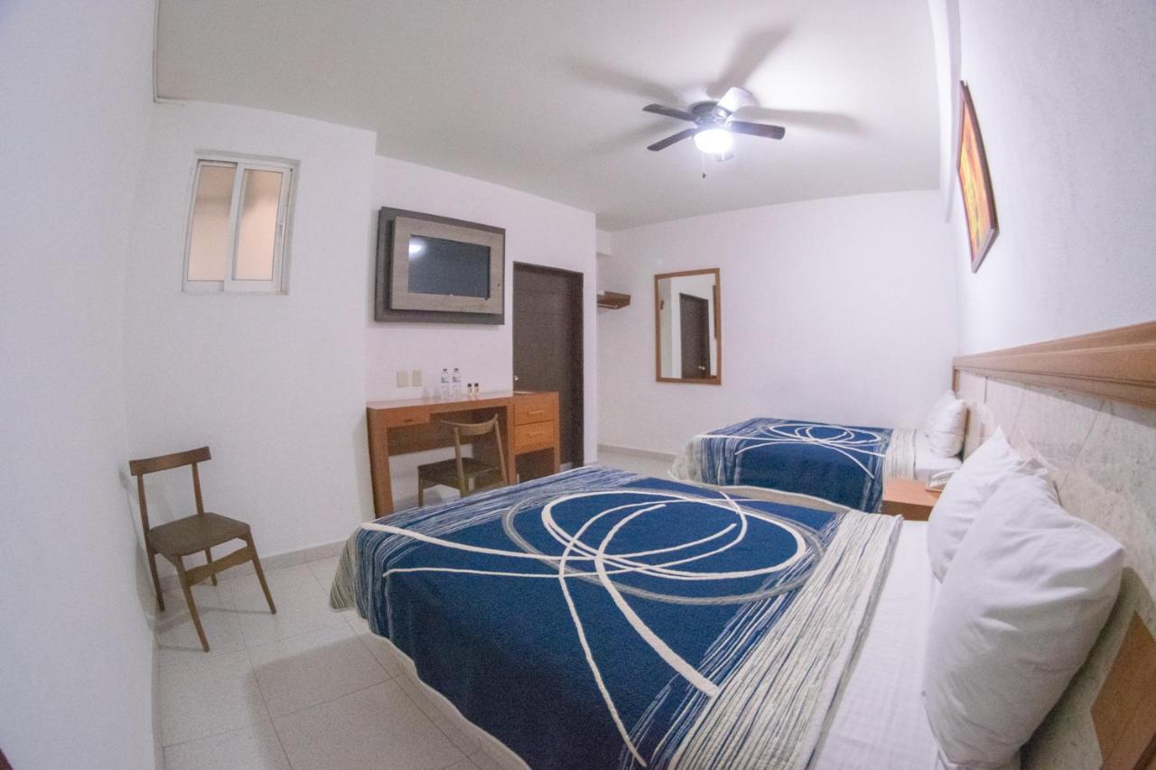Hotel Niza Zona Piel León Zewnętrze zdjęcie